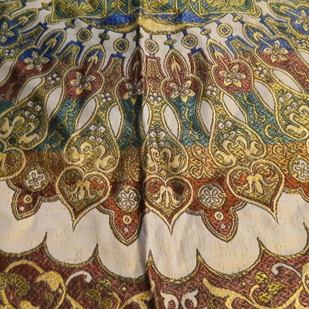 Vtg Spanish Moorish Wall Hanging/Throw/Tablecloth Silk‎ Tapestry  56
